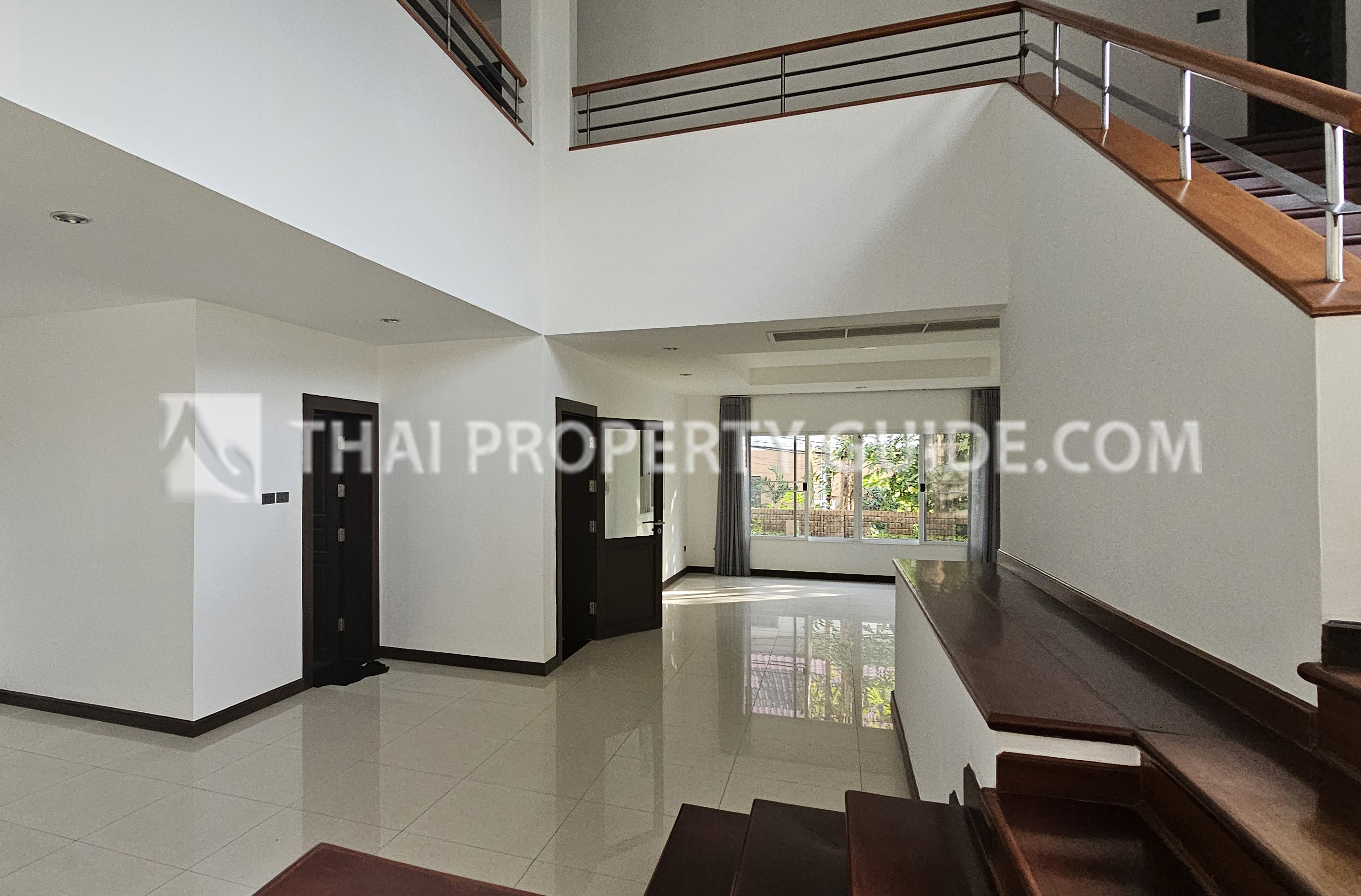 House with Shared Pool in Nichada Thani 